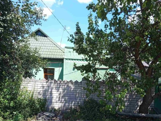 Продам будинок на Мирному Дніпро