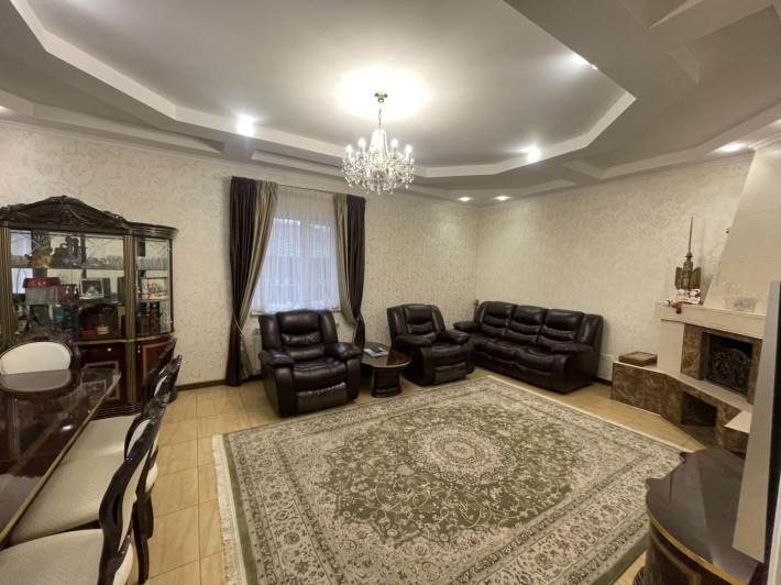 Продаж будинку вул. Нижня - фото 1