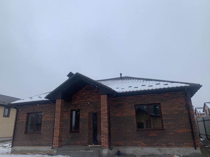 Продаж будинку на Юхима Суцінського,великий двір, панорамні вікна - фото 1