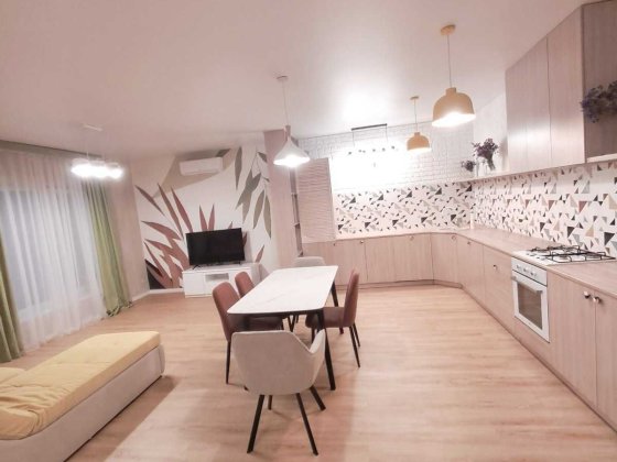 Продам таунхаус з меблями та технікою на Ковалівці біля озера. Кропивницкий