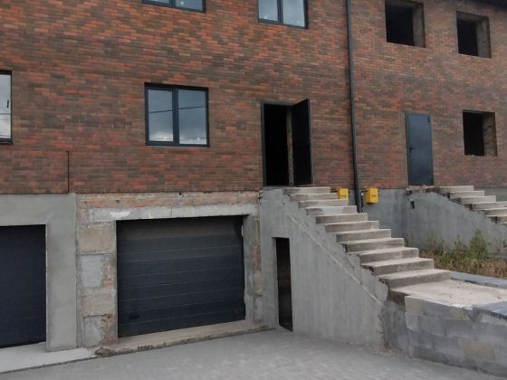 Таунхаус на 3 поверхи з гаражем та бомбосховищем Кропивницкий