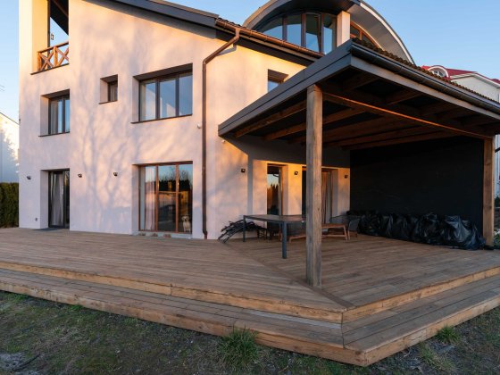 Продаж котеджу з ремонтом на вулиці Роксоляни! Львов