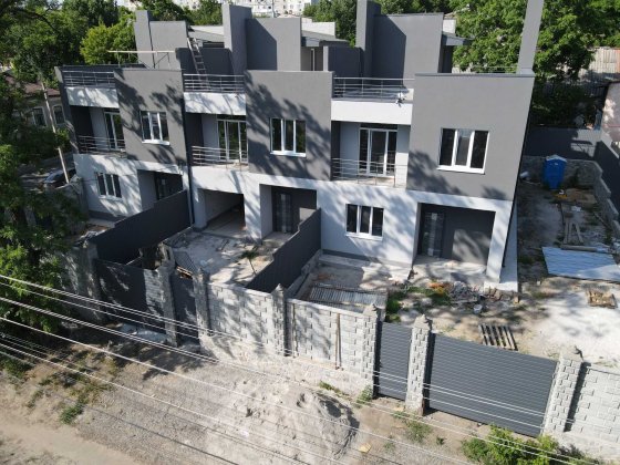 Продаж таунхаусу з терасою у Кропивницькому від власника Кропивницький