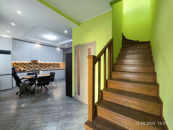 Таунхаус с ремонтом.Академический городок.Заболотного/Сахарова Одесса