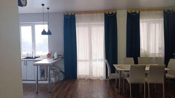 Продаж будинку біля Центрального парку - фото 1