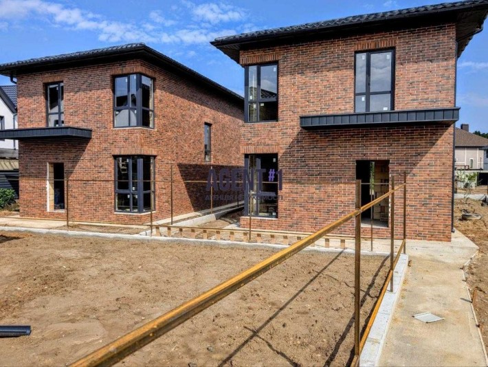 Продаж будинку  біля нового ліцею Петропавлівська Борщагівка - фото 1