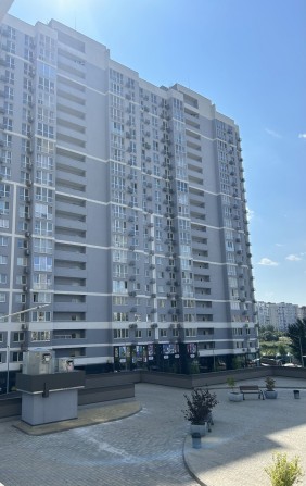 Продаж 1 кімнатної квартири  в ЖК Лебединий ул.Ревуцького 40б - фото 1