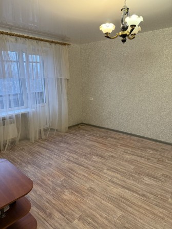 Сдам квартиру одкнокомнатую на микрорайоне без мебели - фото 1