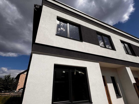 Таунхаус Софіївська Борщагівка з паркомісцем Софиевская Борщаговка