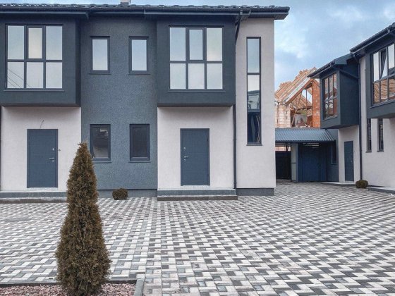 Продам дуплекс з РЕМОНТОМ ПІД ЧИСТОВУ ( таунхаус, будинок ) Петропавлівська Борщагівка