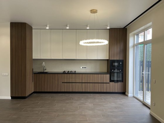 Таун з ремонтом ‼️ центральні комунікації | котеджне містечко Софіївська Борщагівка