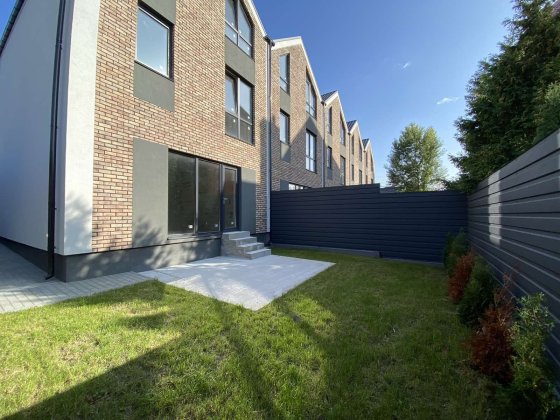 Просторий таунхаус для сім’ї біля ЖК Львівський Петропавлівська Борщагівка