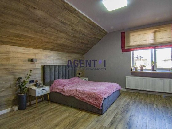 Готовий дуплекс із ремонтом 132 кв.м та з ділянкою 2,7 соток. Софіївська Борщагівка