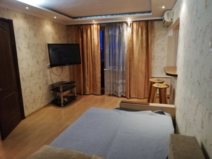 Здам в оренду 3к квартиру Буча центр вул Енергетиків 1 - фото 1