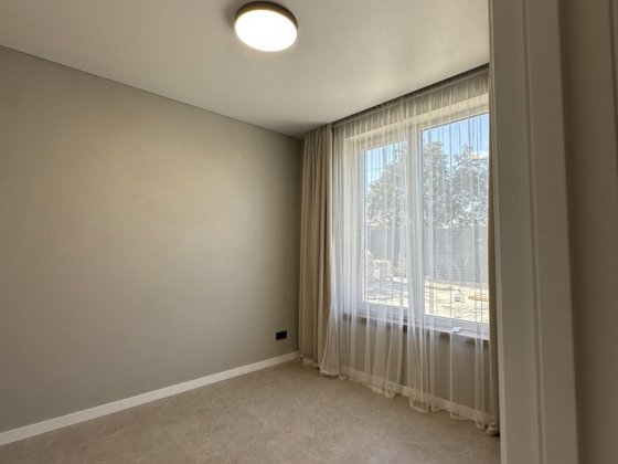 Трьох кімнатний  таунхаус з ремонтом.Газифіковані. Школа 500м Софіївська Борщагівка