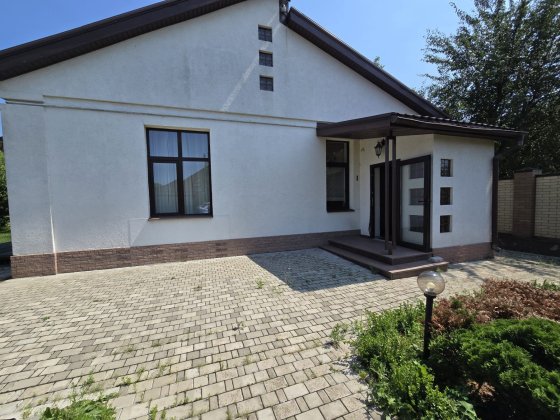 Продам дом м Хол. гора , Харьков