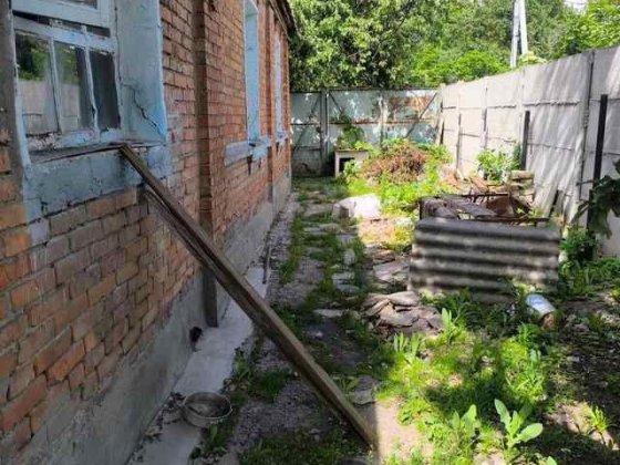 Продам 1/2 дома на алексеевке 21000уе Харьков