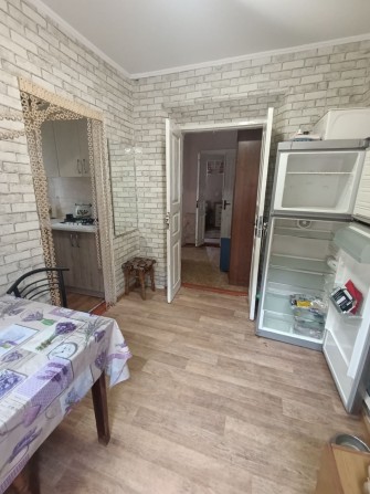 Оренда 2 кімнатного будинка 2 Баня - фото 1