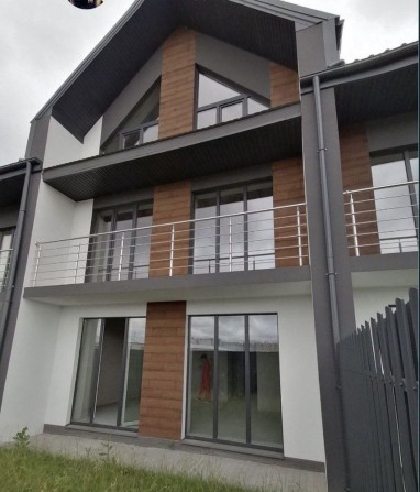 !ДОМ МЕЧТЫ! Очень красивый трёх этажный дом - фото 1