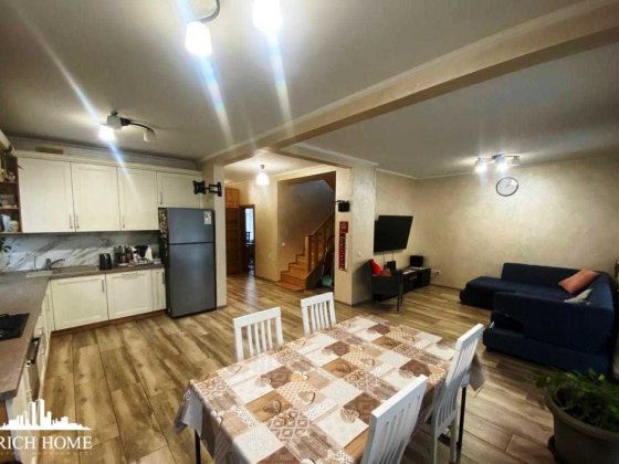 152м2. вул. Сумська. Якісний ремонт — не від забудовника. Вигідно!Торг Петропавловская Борщаговка