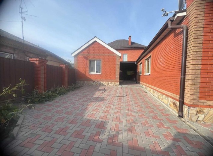 Дом ,130 м2 .Холодная гора.метро. Южный вокзал метро-79000$. Торг - фото 1
