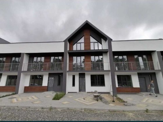 Таунхаус з розстрочкою - червона цегла, три поверхи, під ключ Софіївська Борщагівка