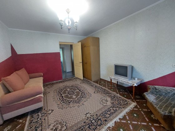 Оренда 1-кім. квартири на по вул.Алмазна (Карачуни) Кривой Рог