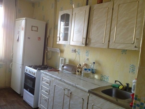 Здається 1-кімнатна квартира на вул. Космонавтів - фото 1