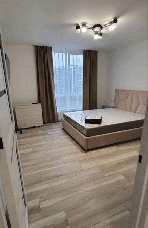 Здається 1 кімнатна квартира в новобудові ЦЕНТР Фемелі плаза - фото 1