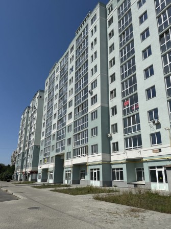 Зупинка 4 нова поліклініка новий будинок 2 кімнатна квартира - фото 1