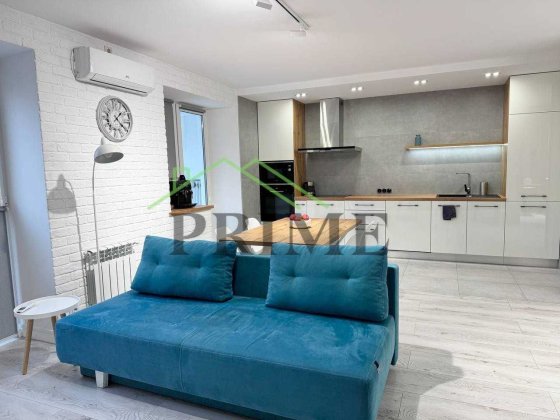 Оренда  2к студії на Ляхова 10 Полтава