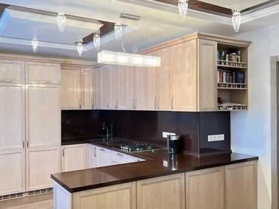 Оренда 4 квартири. Поділ. Код 9986