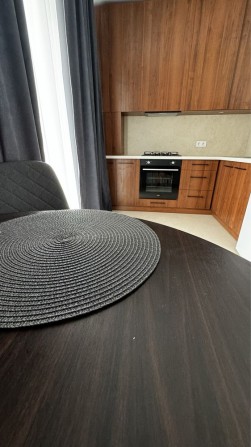 Оренда 1к новобудови з газом . Поруч з Токіо - фото 1