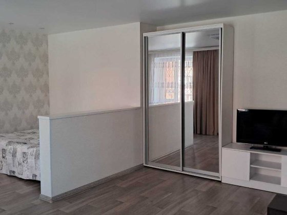 Пропонуємо простору однокімнатну квартиру в оренду Сумы