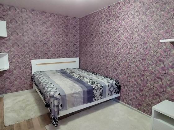 Оренда 1 кімнатної квартири в центрі міста з меблями і технікою Чернигов