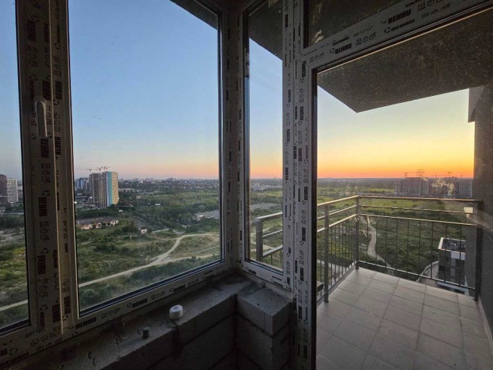 Простора 3-кімнатна квартира 84 м² у ЖК «Варшавський-2». Без ремонту - фото 1