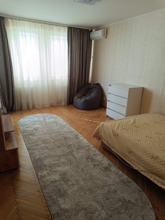 Дарницький район, м. Позняки, Ахматової, 13д, оренда 1-кімн - фото 1