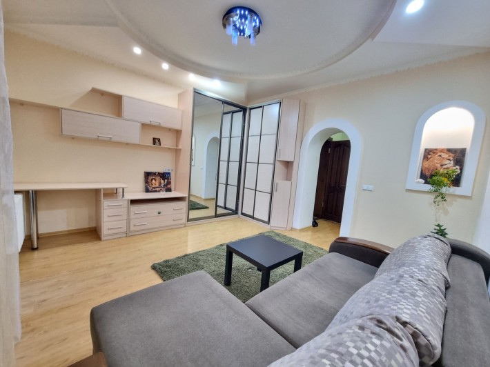 Здам 1к квартиру з АГВ, до центра міста 2 зупинки - фото 1