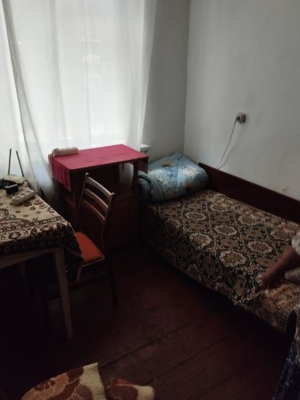 Є вільне ліжко в кімнаті. Без ВЛАСНИКА. Центр. - фото 1