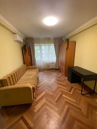 Оренда 2-к квартири на вул. Парково-Сирецька - фото 1