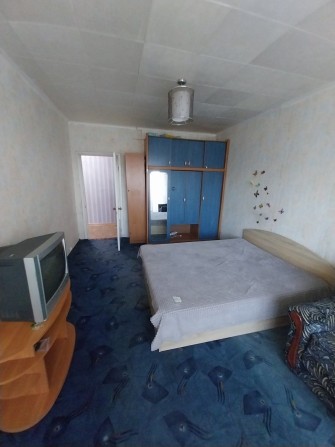 Сдам 1-к квартиру на Оболони, метро 10 мин. ( 25 августа) - фото 1