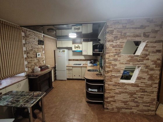 Хлопцям ВЛАСНИК ,не  реелтор    Інститутська Хмельницький