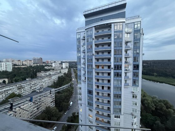 Продаж 1- кімнатної квартири в ЖК "Адмірал" на вул. Миколи Ушакова 1-Б Киев