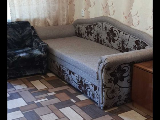 Сдам  в квартире комнату без хозяев .СОВМЕСТНАЯ АРЕНДА Чернігів