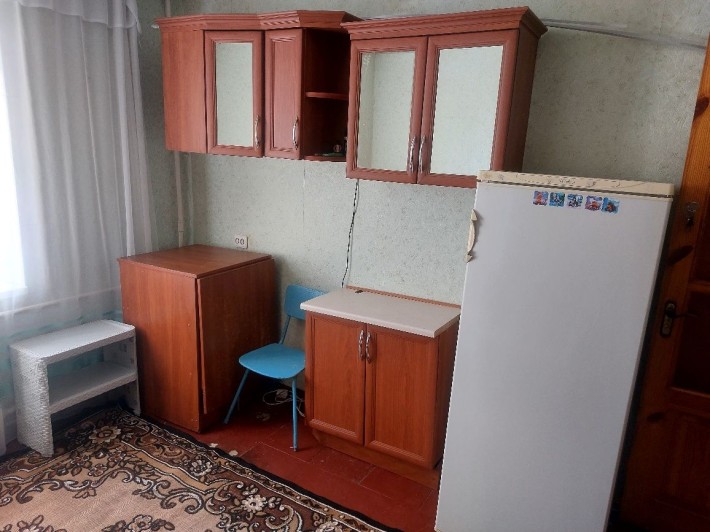 Оренда кімнати у гуртож.Пр-т Юності.Зручності на 2 власників.1 Дівчину - фото 1