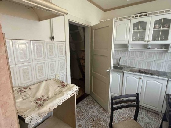 Здається будинок на дві родини з окремим входом. Мукачево