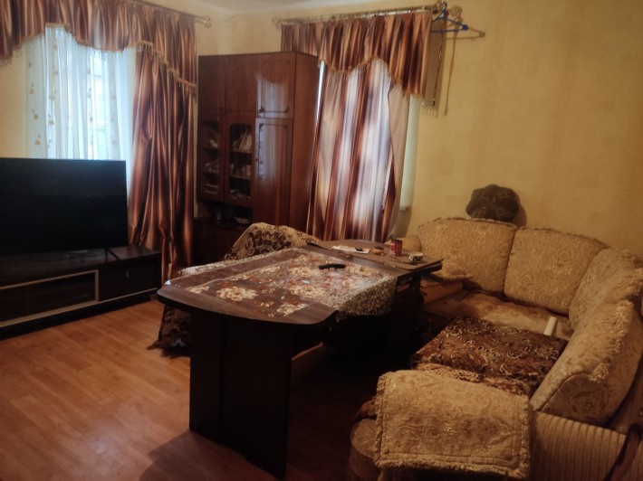 Здам кімнату у будинку не далеко від центру - фото 1