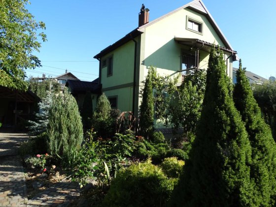 Будинок. Берківці, ремонт,меблі,техніка, 5 сот.,гараж, ландшафт, Нивки Київ