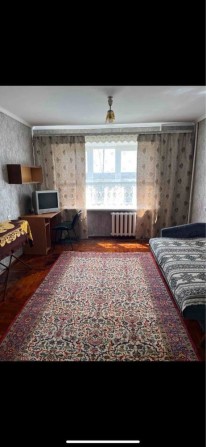 Сдам комнату на долгий срок - фото 1