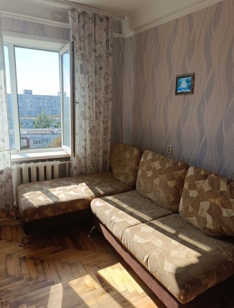 Сдам комнату на длительный срок - фото 1